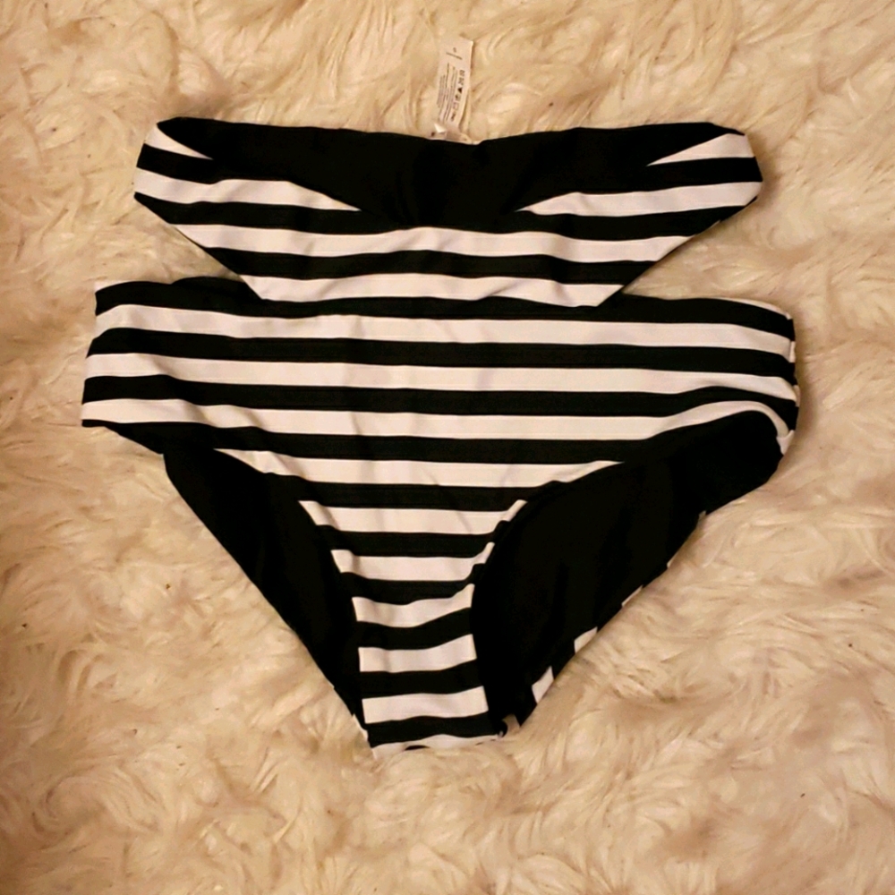 Small bikini bottom nwot
